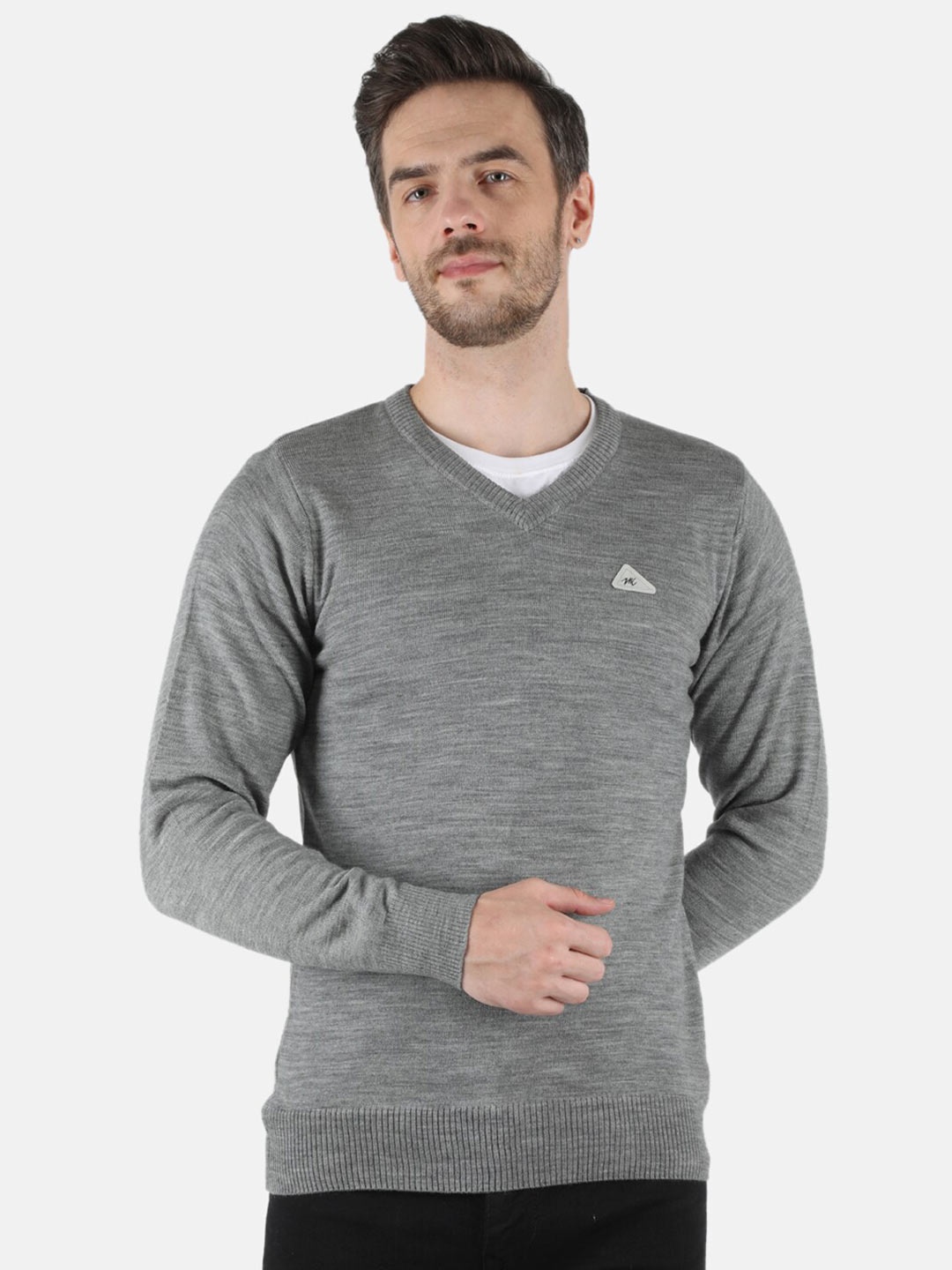 

Monte Carlo Men Grey Solid Pullover Sweater