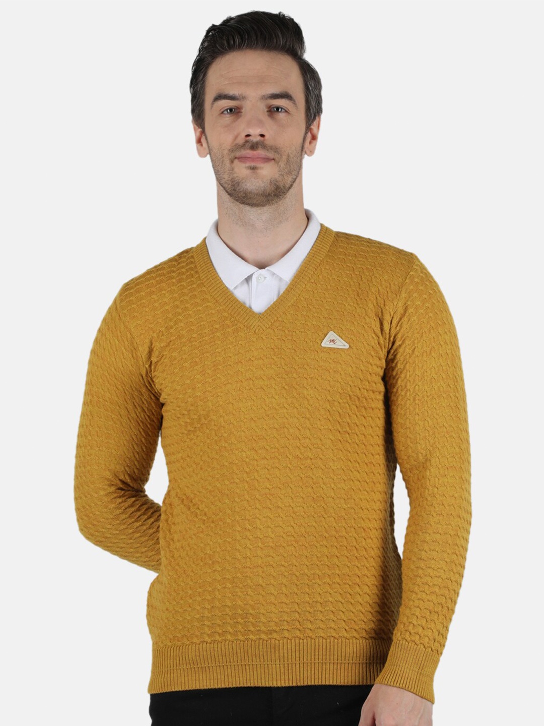 

Monte Carlo Men Gold-Toned & White Cable Knit Pullover
