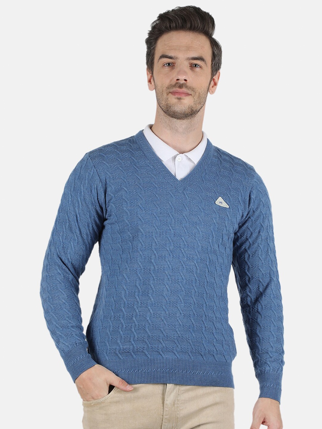 

Monte Carlo Men Blue Cable Knit V Neck Pullover