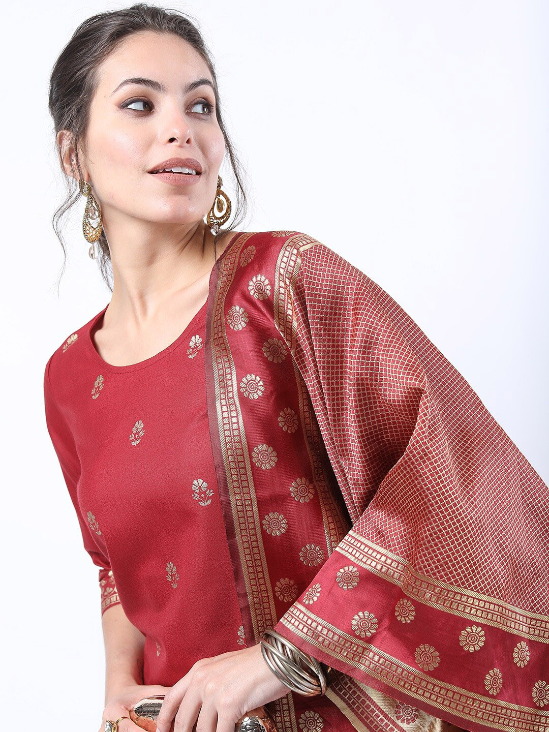 

KETCH Women Red Ethnic Motifs Kurta with Palazzo & Dupatta