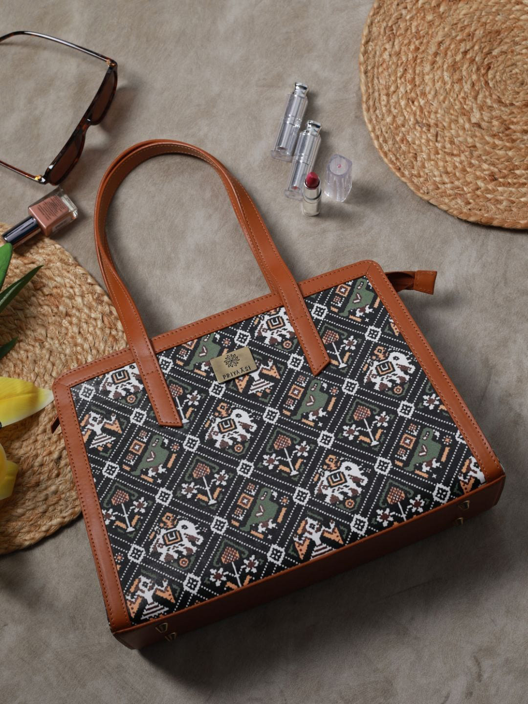 

Priyaasi Multicoloured Madhubani Tote Bag, Multi