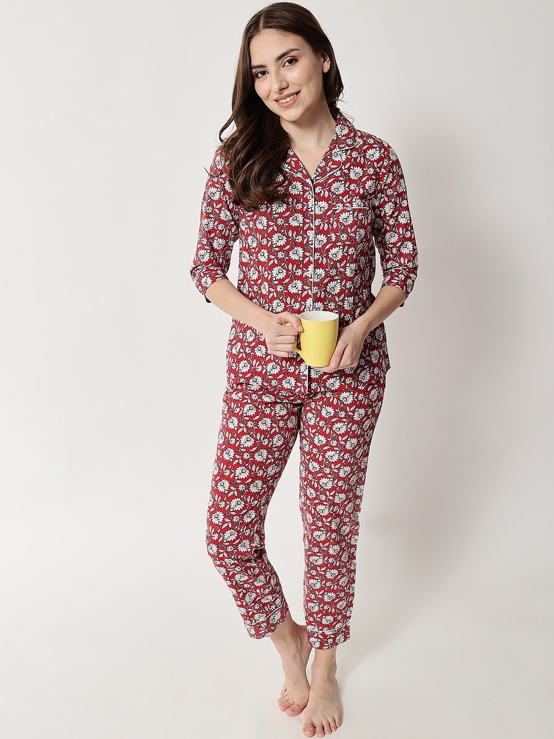 

Kashana Women Red & White Printed Night suit