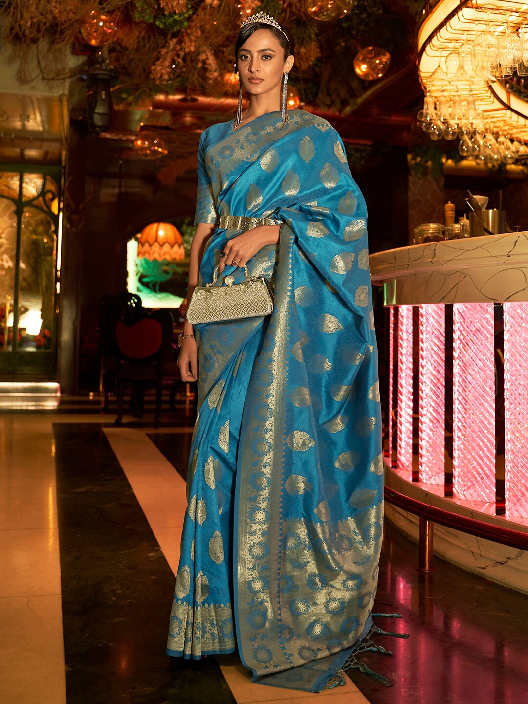 

Mitera Blue & Gold-Toned Bagh Silk Blend Banarasi Saree
