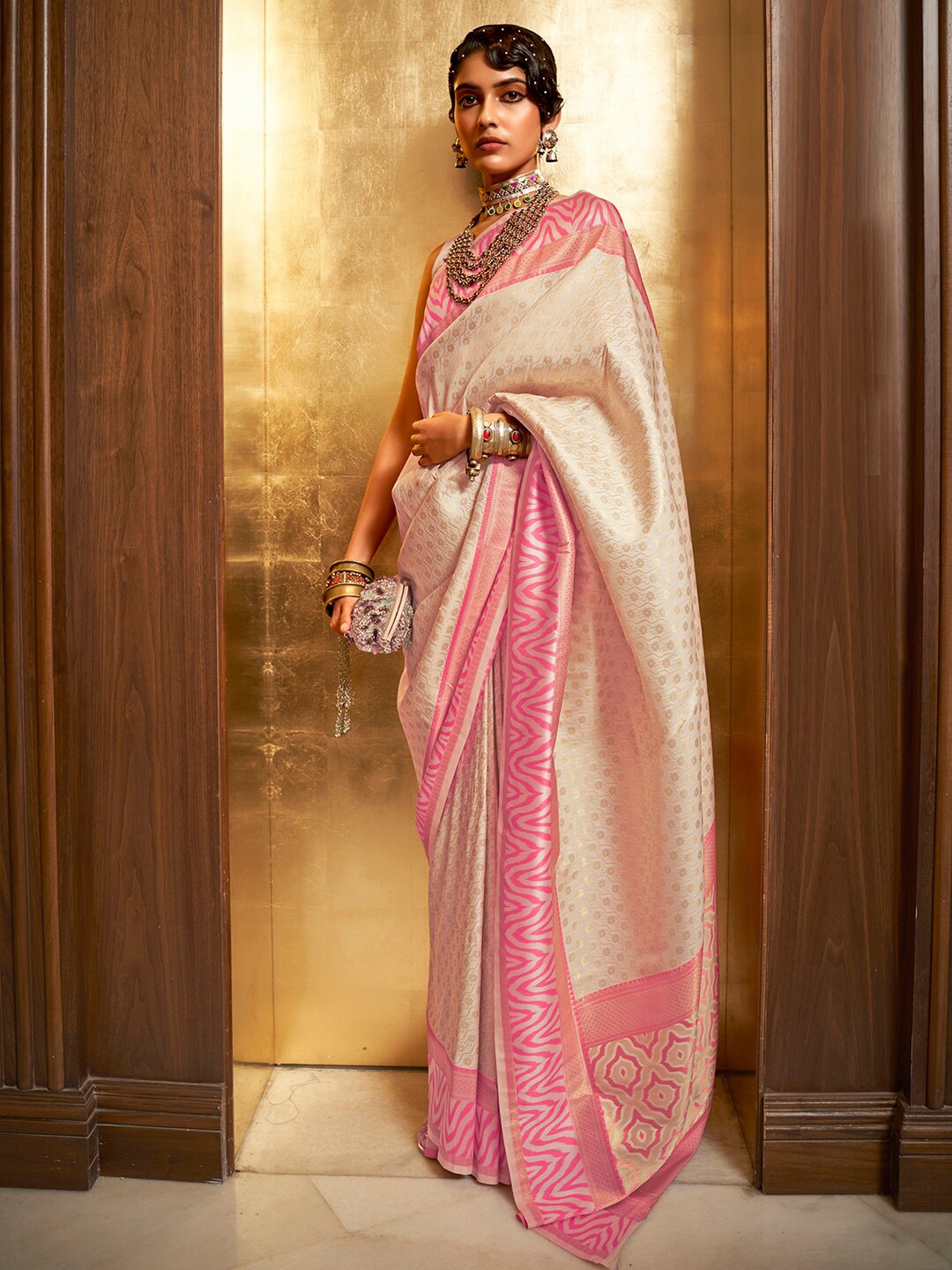 

Mitera Cream-Coloured & Pink Paisley Silk Blend Banarasi Saree