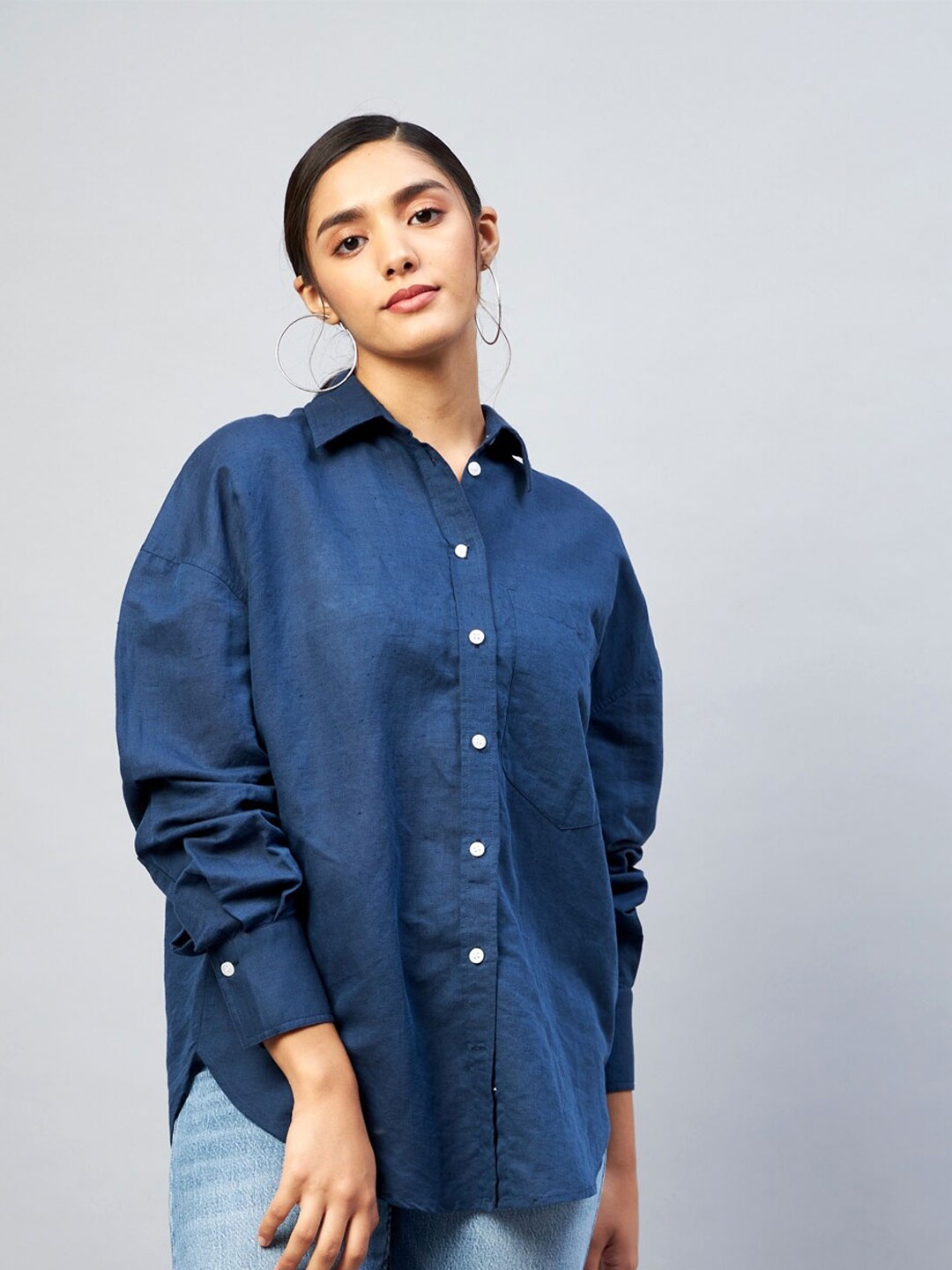 

DELAN Women Navy Blue Relaxed Boxy Casual Shirt