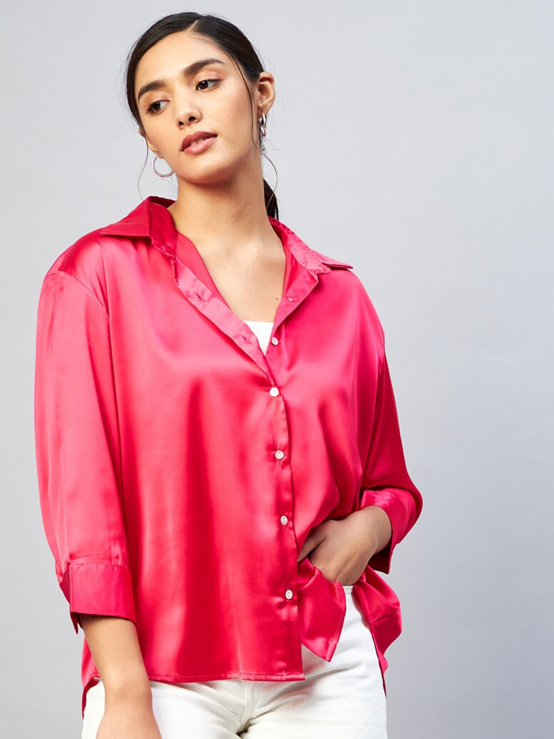 

DELAN Women Fuchsia Relaxed Boxy Casual Shirt