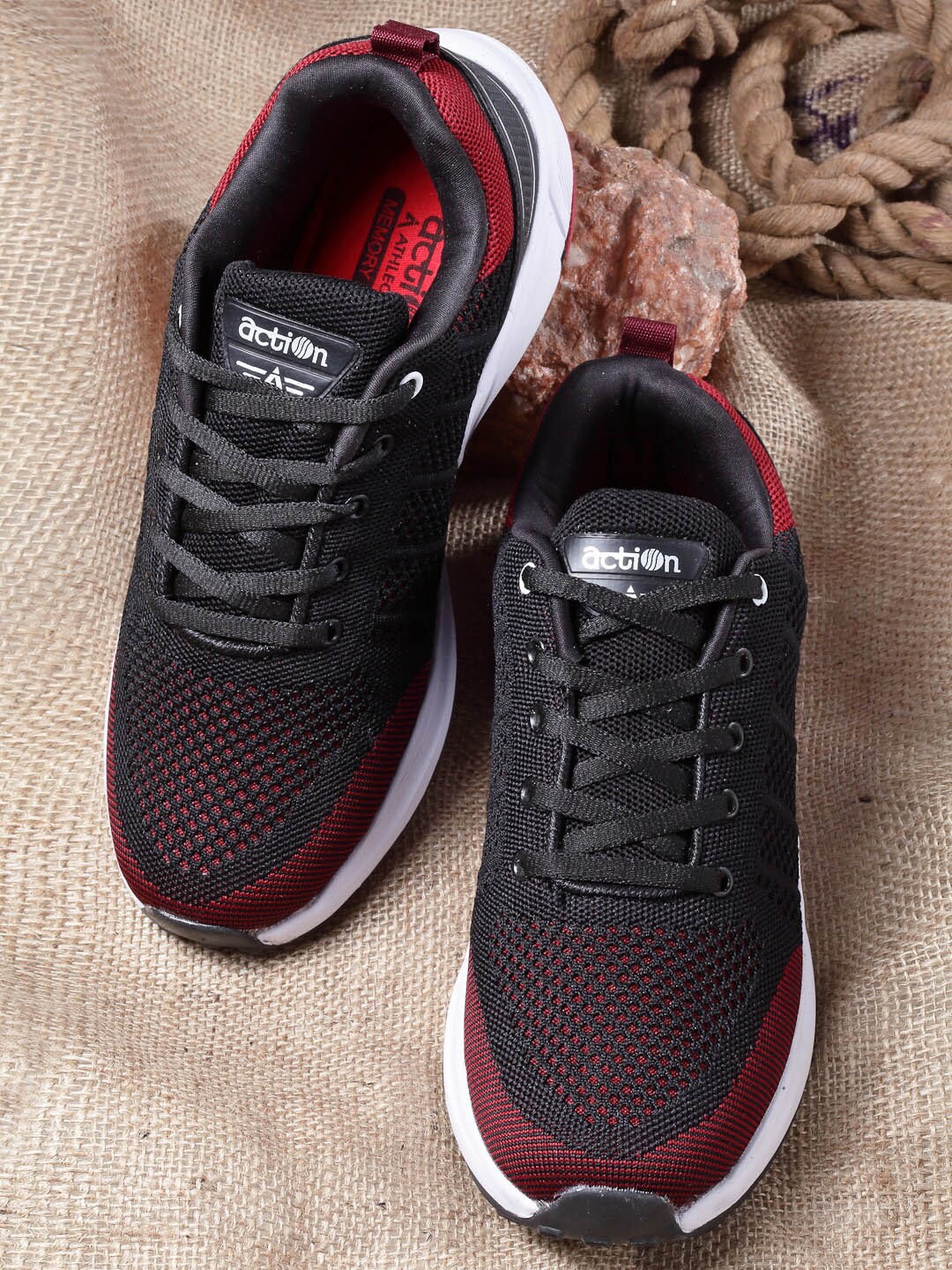 

Action Men Black Mesh Running Shoes
