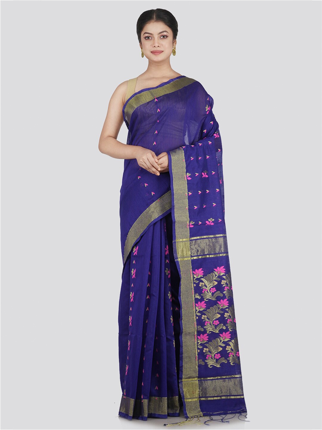 

PinkLoom Blue & Gold-Toned Woven Design Saree