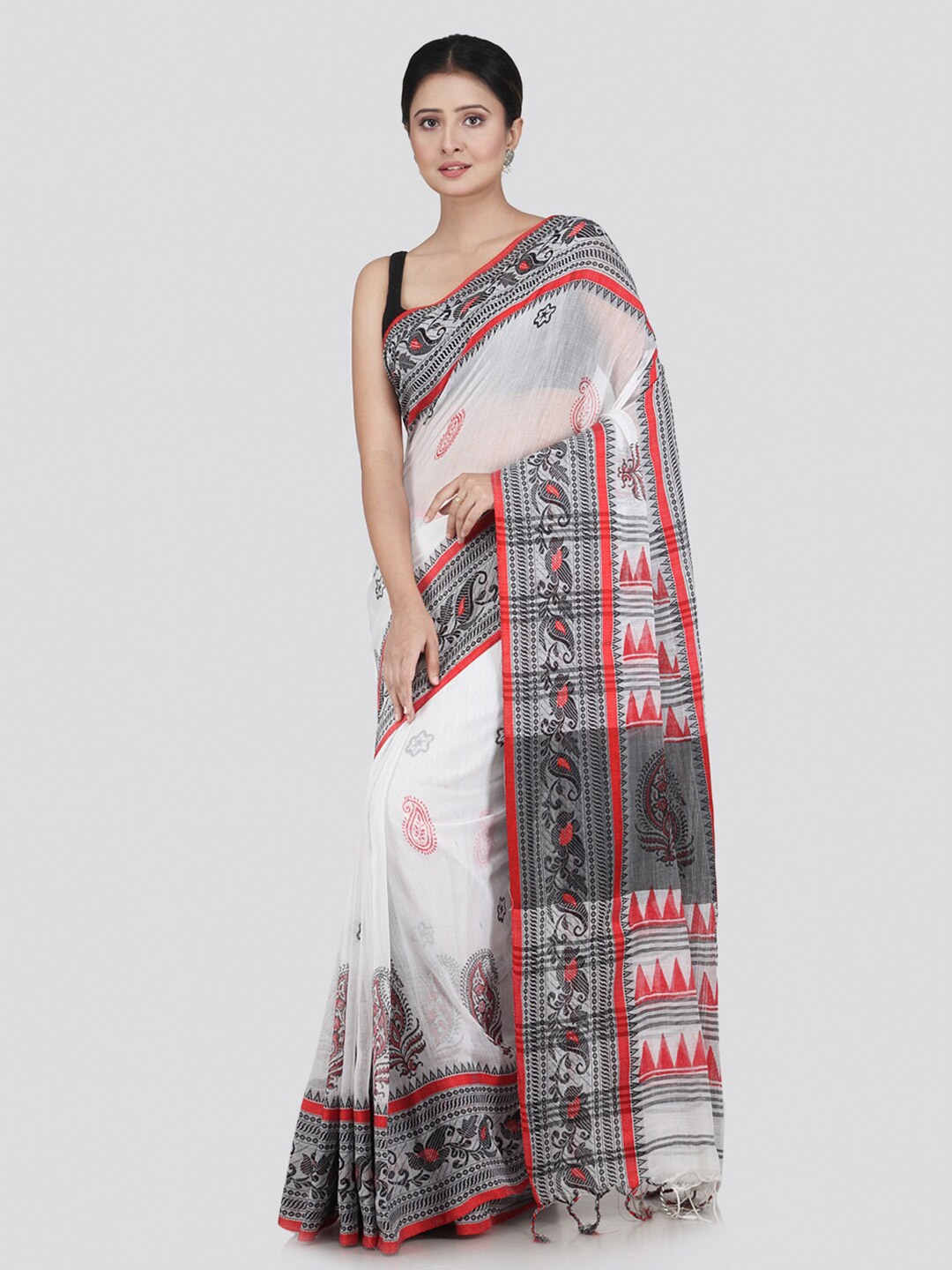 

PinkLoom White & Grey Ethnic Motifs Pure Cotton Saree