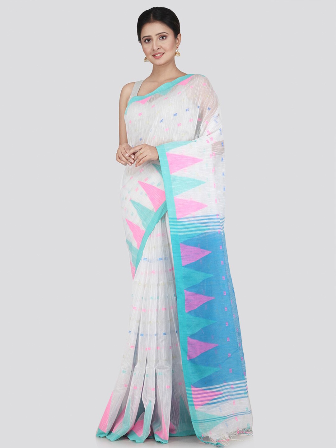 

PinkLoom White & Blue Geometric Woven Design Cotton Blend Saree