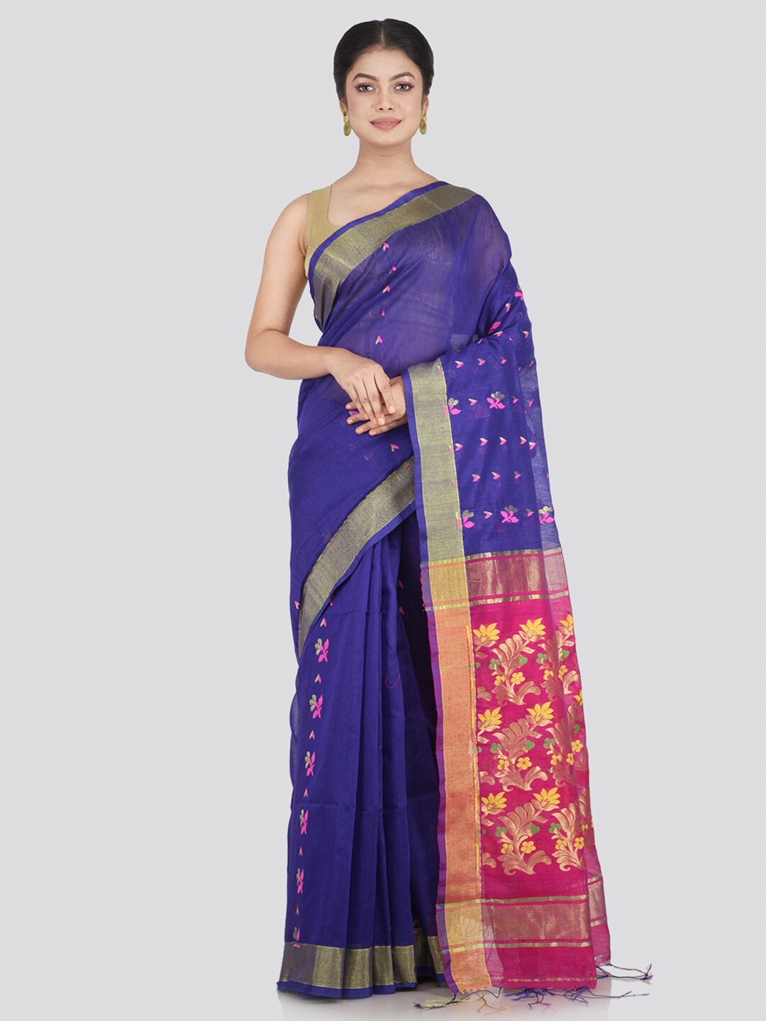 

PinkLoom Blue & Pink Woven Design Saree