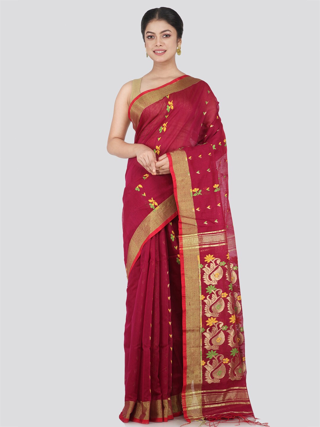 

PinkLoom Maroon & Gold-Toned Woven Design Saree