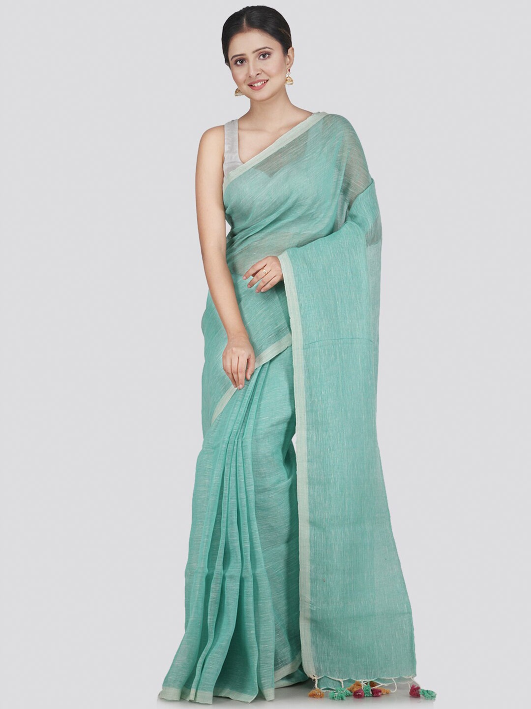 

PinkLoom Turquoise Blue & Silver-Toned Pure Linen Saree