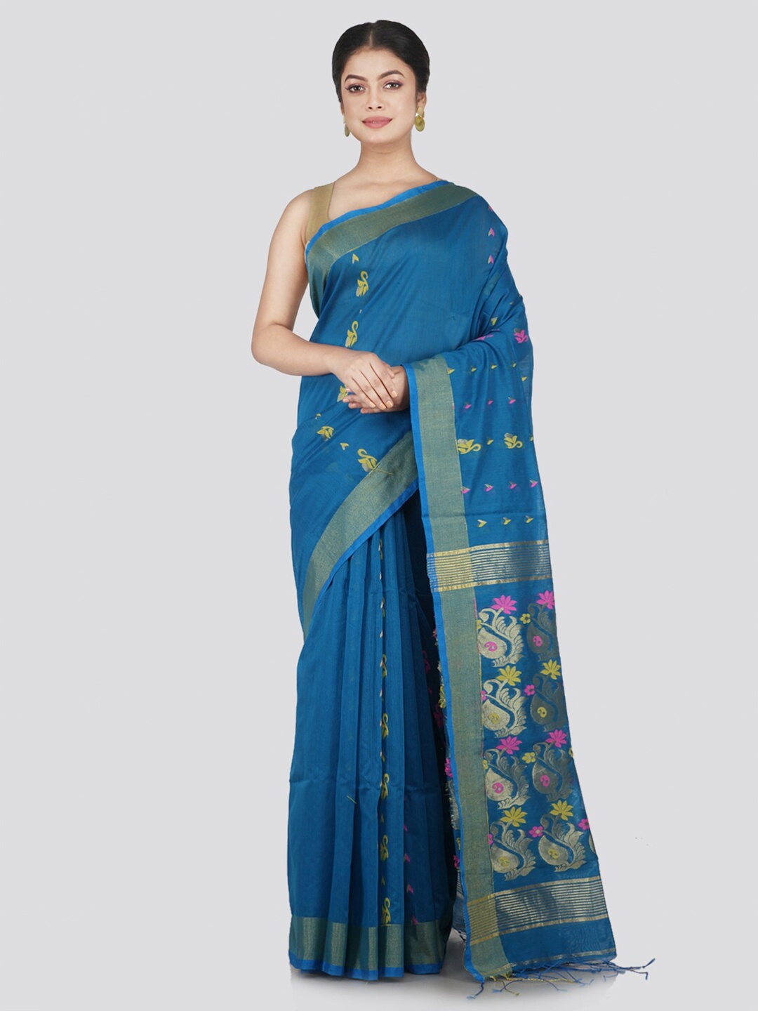 

PinkLoom Blue & Pink Woven Design Saree
