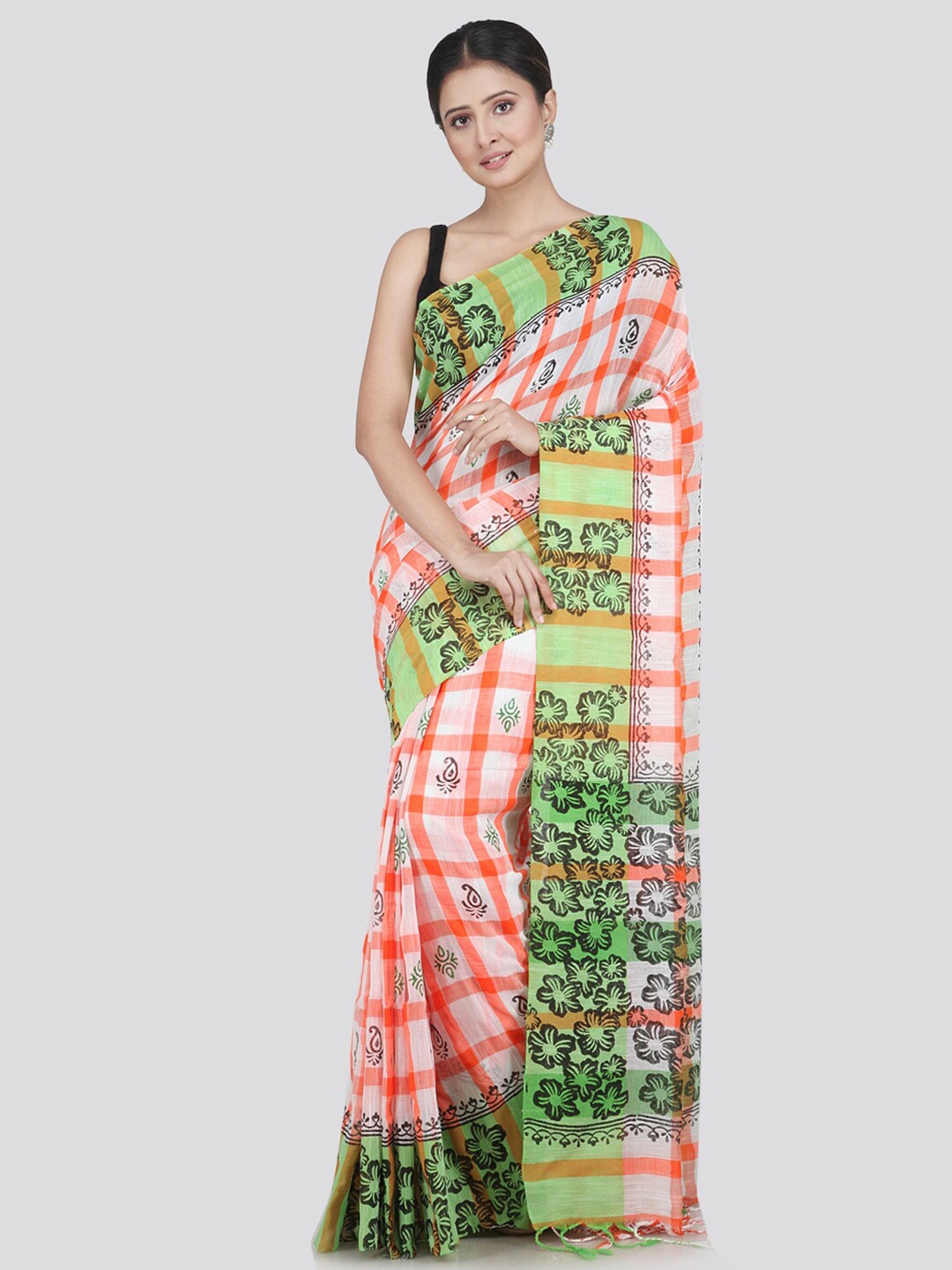 

PinkLoom White & Green Woven Design Pure Cotton Saree