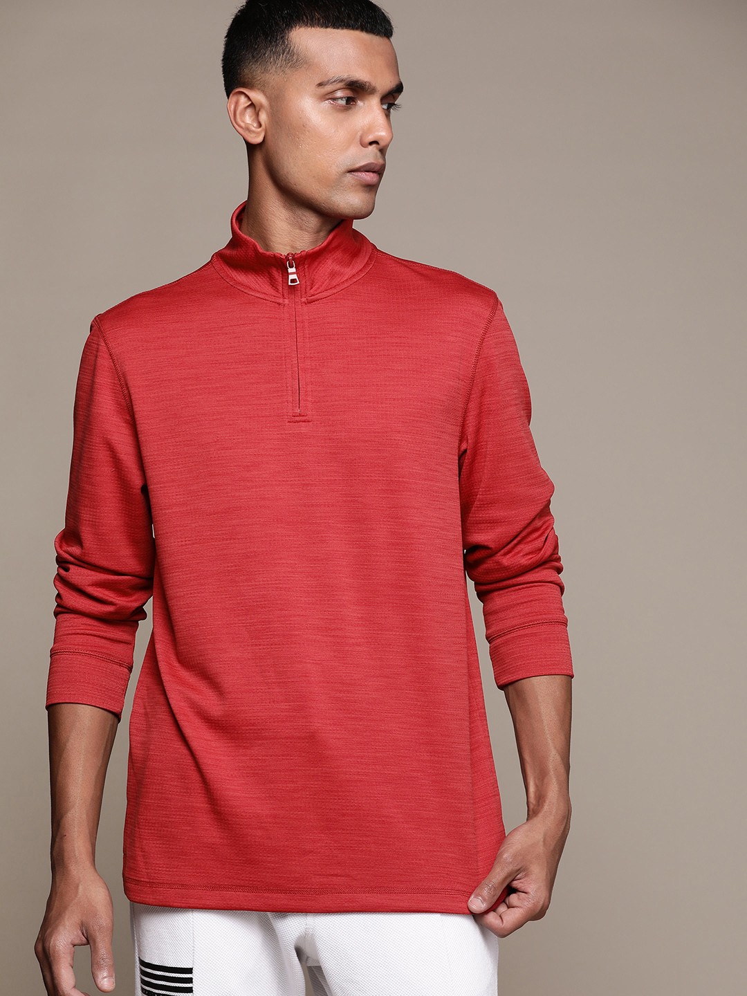 

Macy's Club Room Men Red Moisture Wicking Athleisure T-shirt