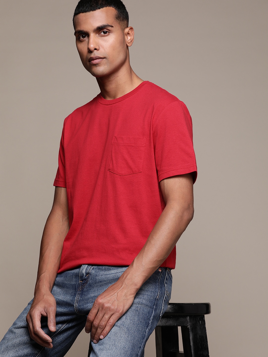 

Macy's Club Room Men Red Round Neck Knitted T-shirt