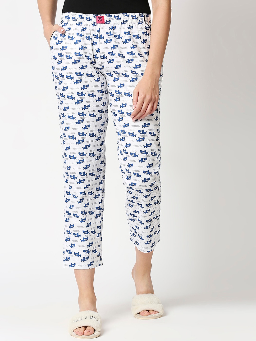 

Manaca Women White Printed Cotton Lounge Pants