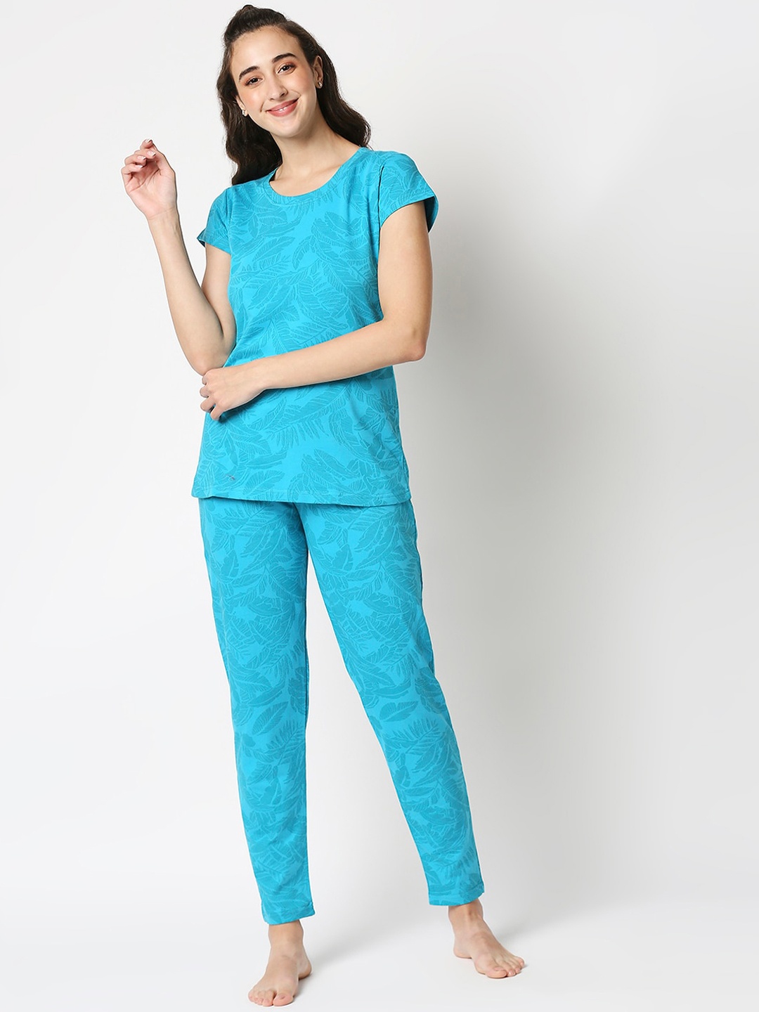 

Manaca Women Blue & Grey Printed Night suit MWSLWBlue009-Blue