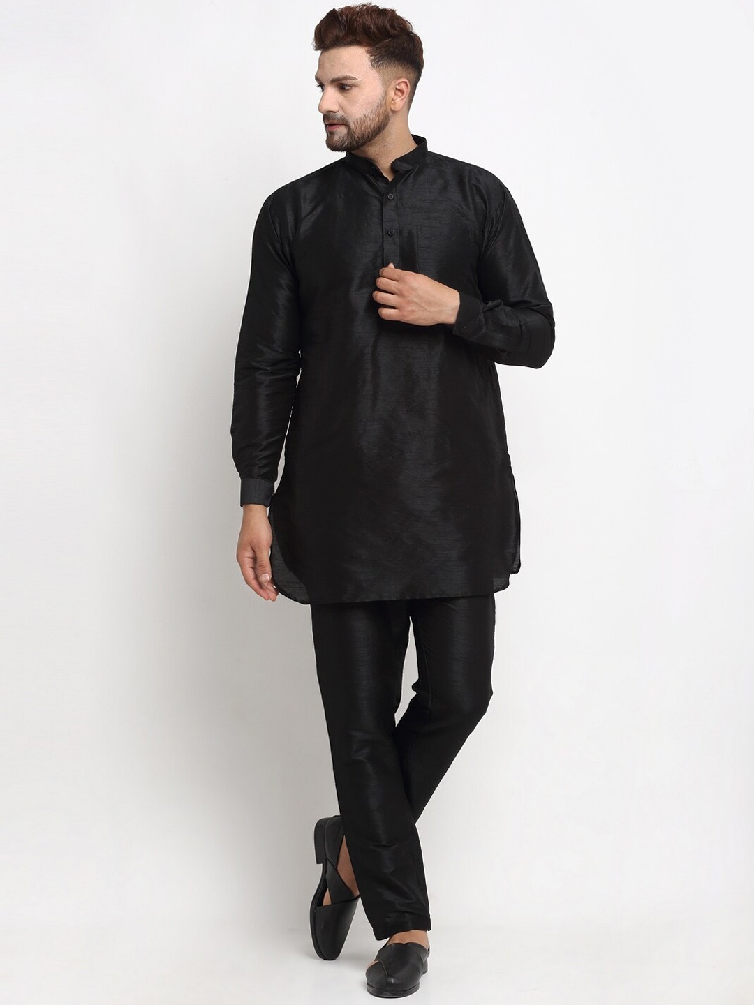 

Benstoke Men Black Floral Printed Layered Dupion Silk Kurti Pyjamaand jacket