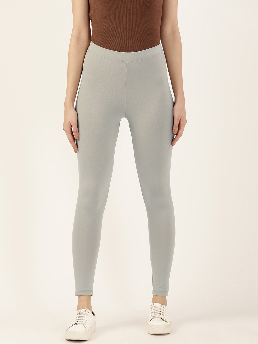 

FOREVER 21 Women Grey Solid Leggings