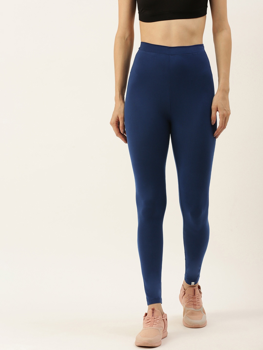 

FOREVER 21 Women Navy Blue Solid Ankle-Length Leggings