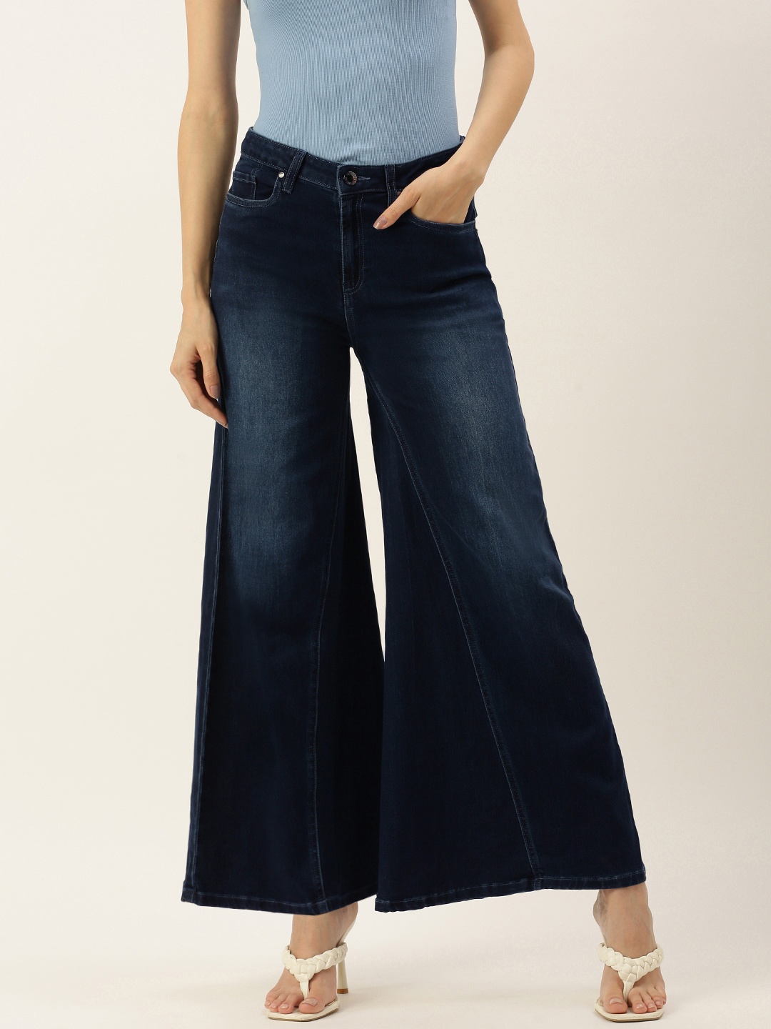 

FOREVER 21 Women High-Rise Flared Fit Ankle Length Jeans, Blue