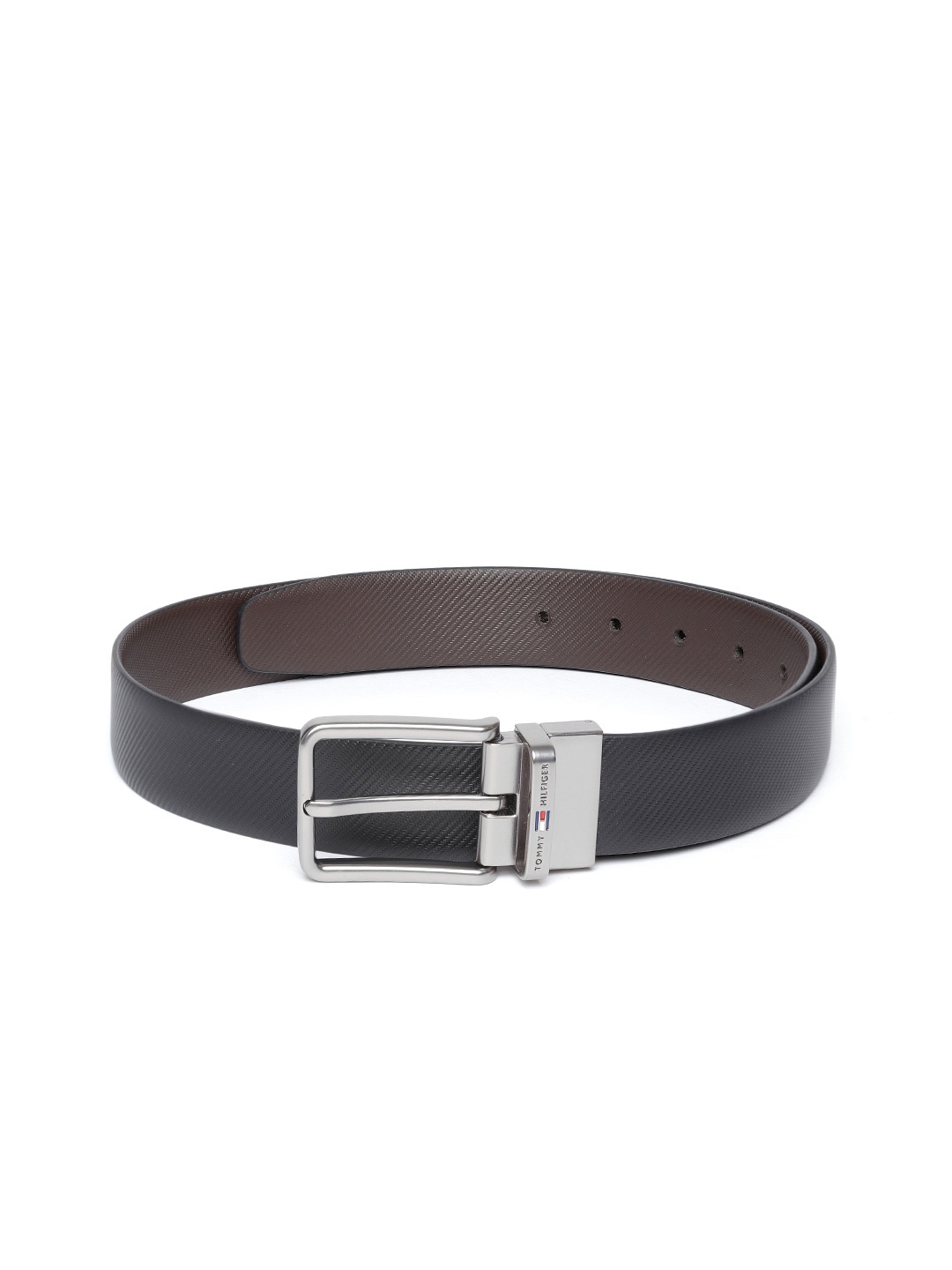 

Tommy Hilfiger Men Black Textured Reversible Leather Formal Belt