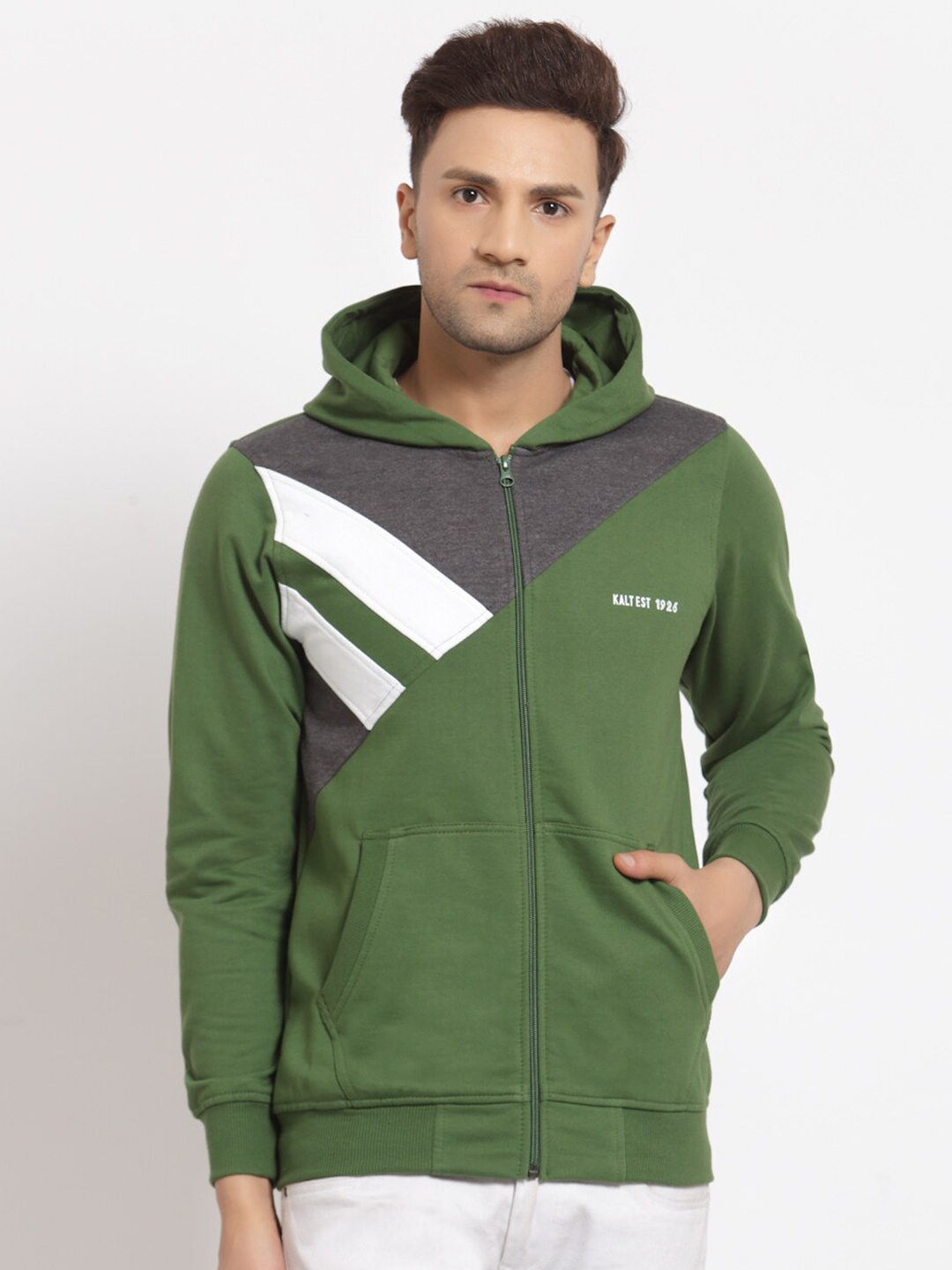 

Kalt Men Green Sweatshirt