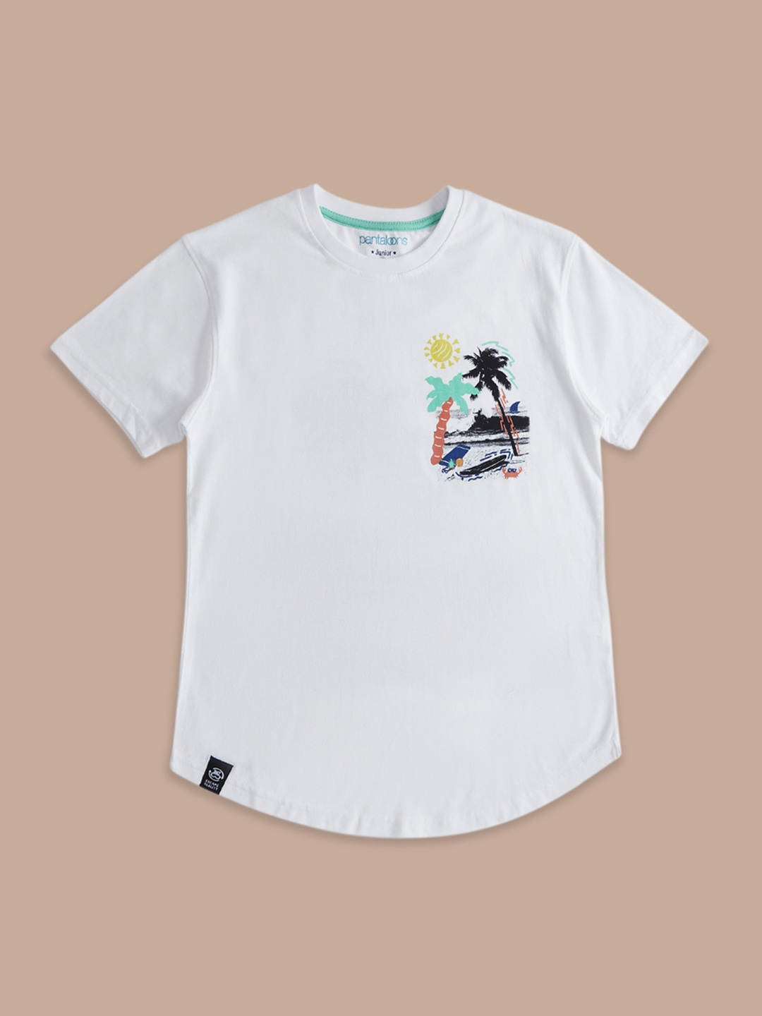 

Pantaloons Junior Boys White Applique T-shirt