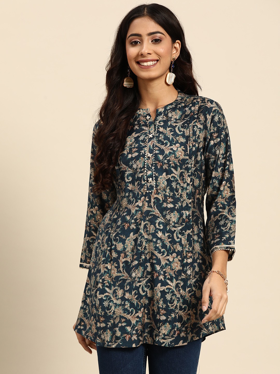 

Sangria Blue & Beige Ethnic Motifs Printed Tunic