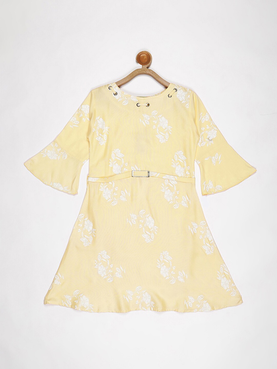 

V2 Value & Variety Yellow Floral Dress