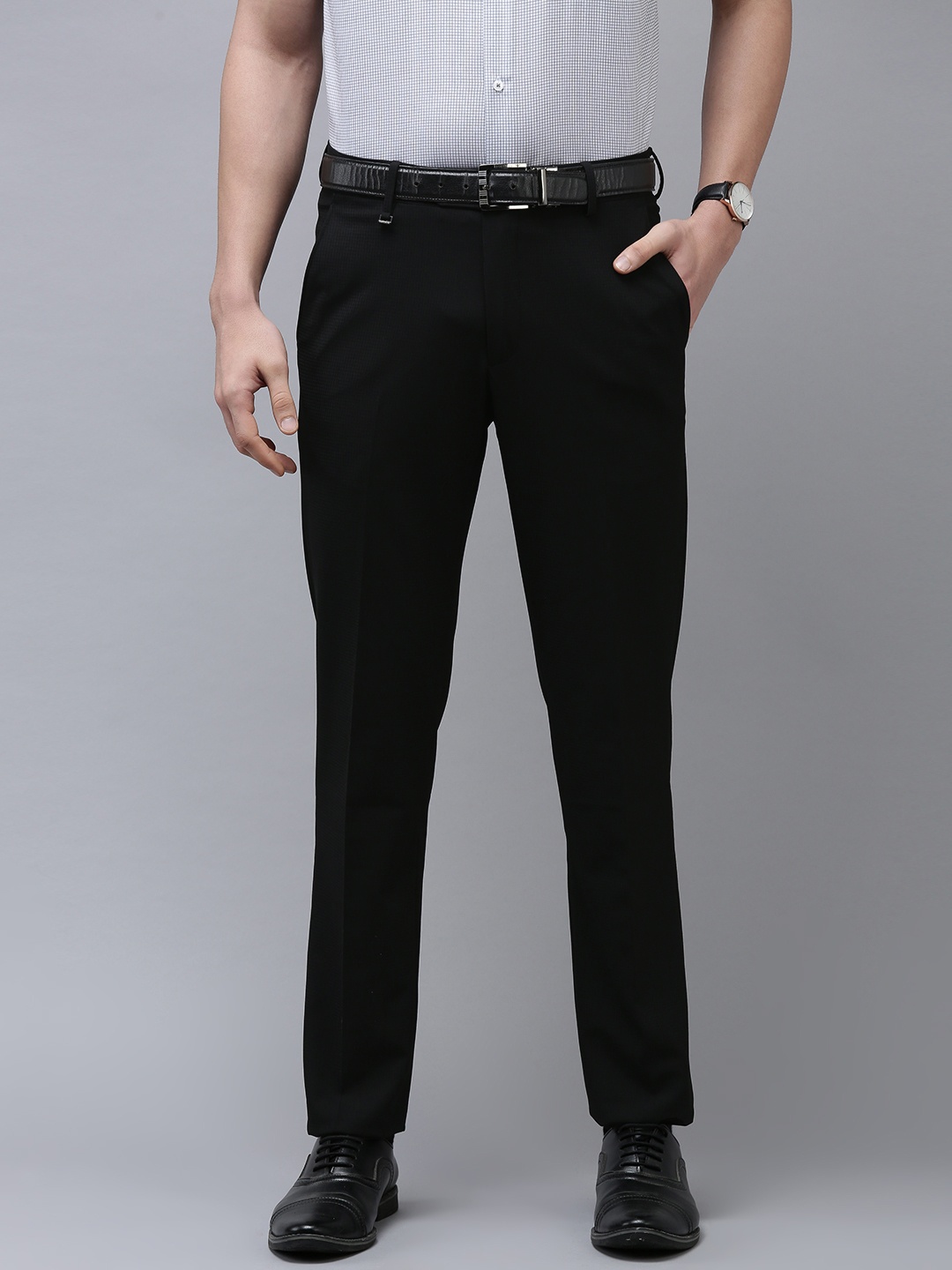 

Van Heusen Men Black Slim Fit Formal Trousers