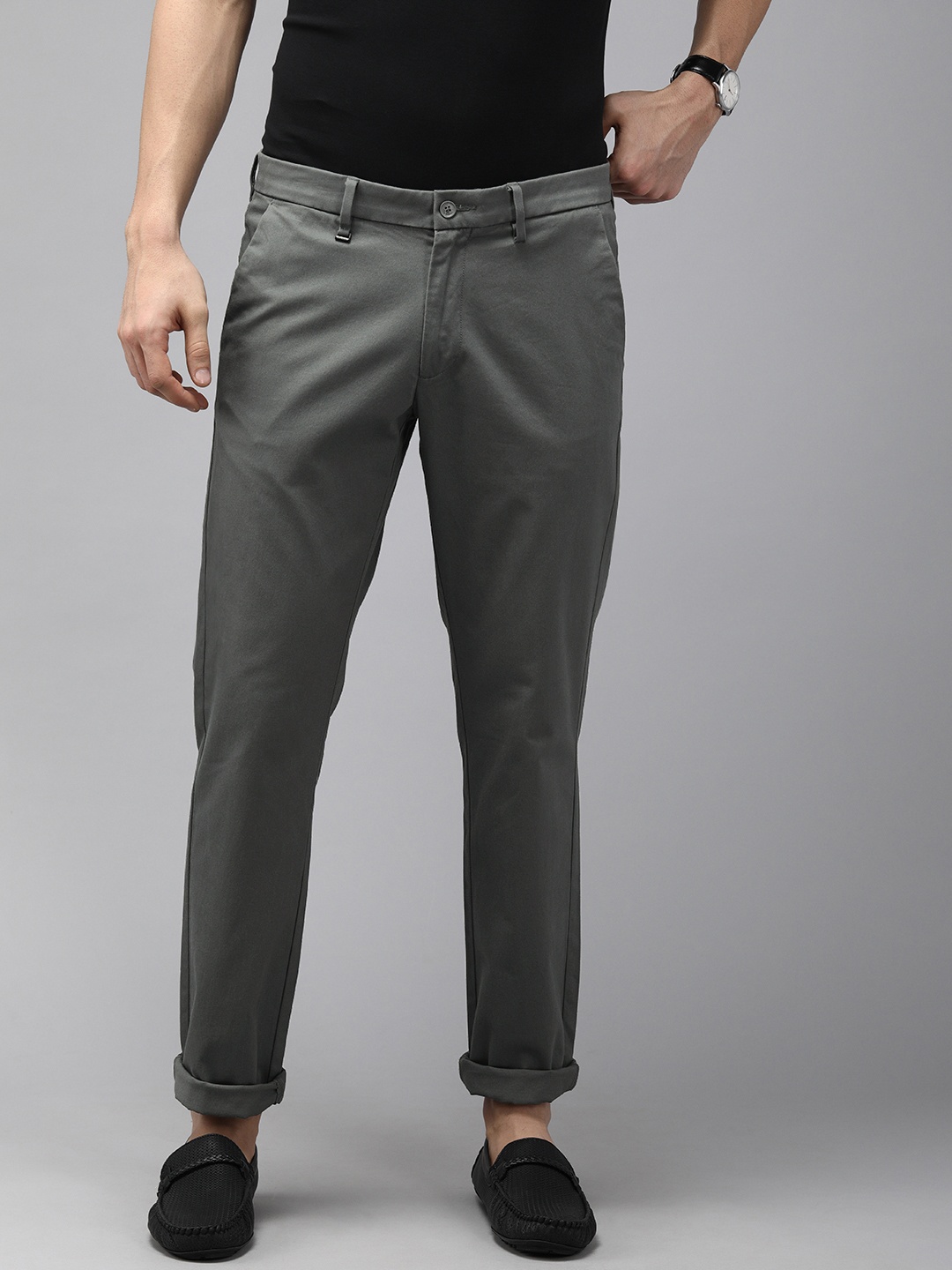 

Van Heusen Men Grey Solid Mid Rise Slim Fit Regular Trousers