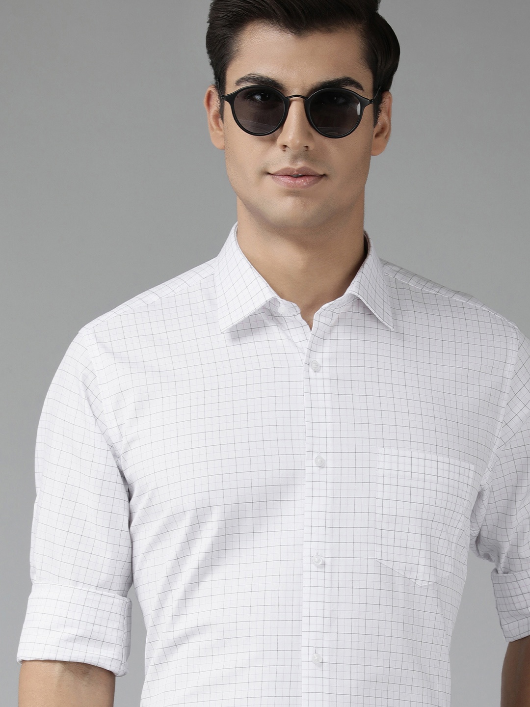 

Van Heusen Men White Windowpane Checked Pure Cotton Formal Shirt