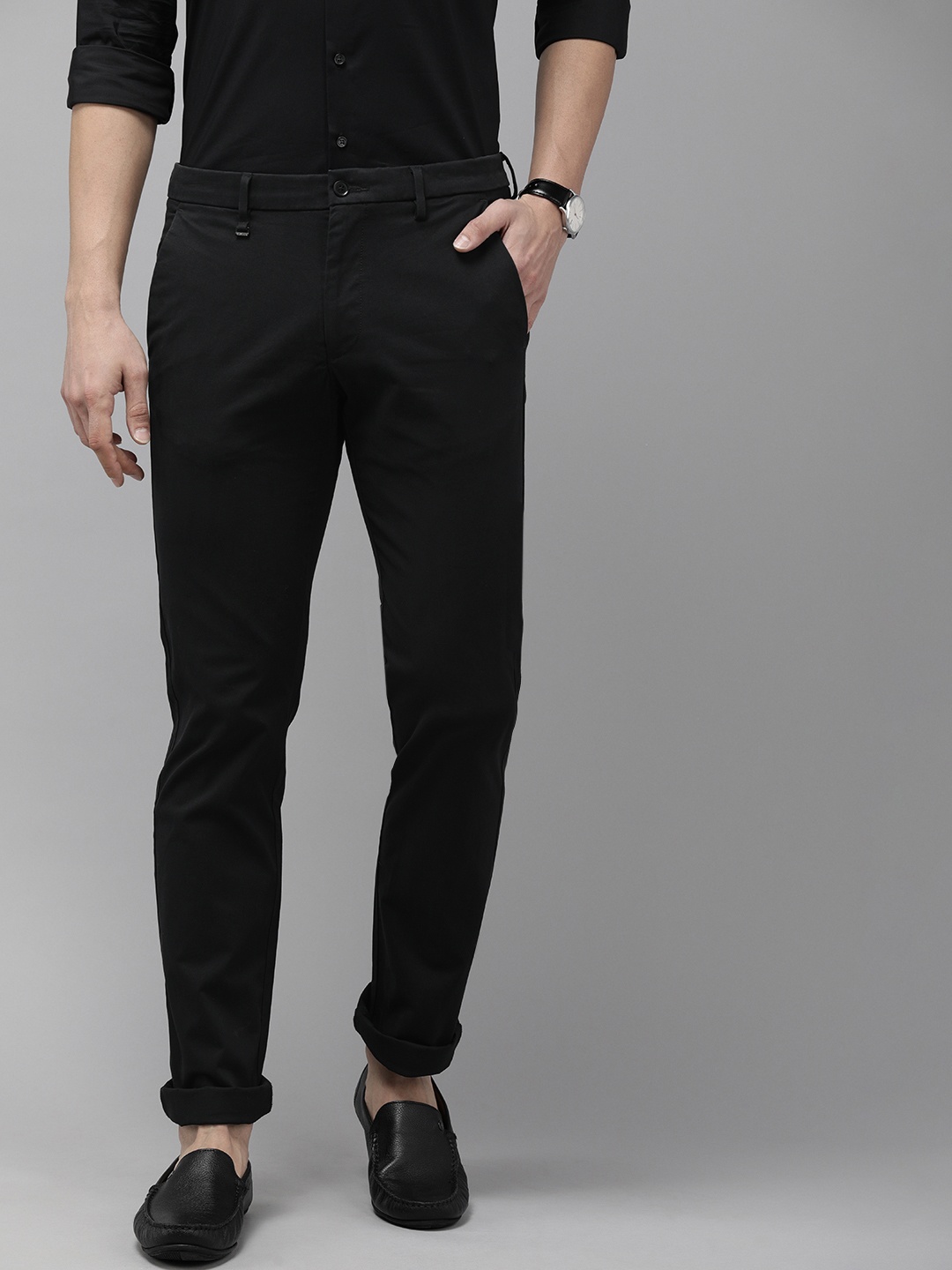 

Van Heusen Men Black Mid Rise Slim Fit Trousers