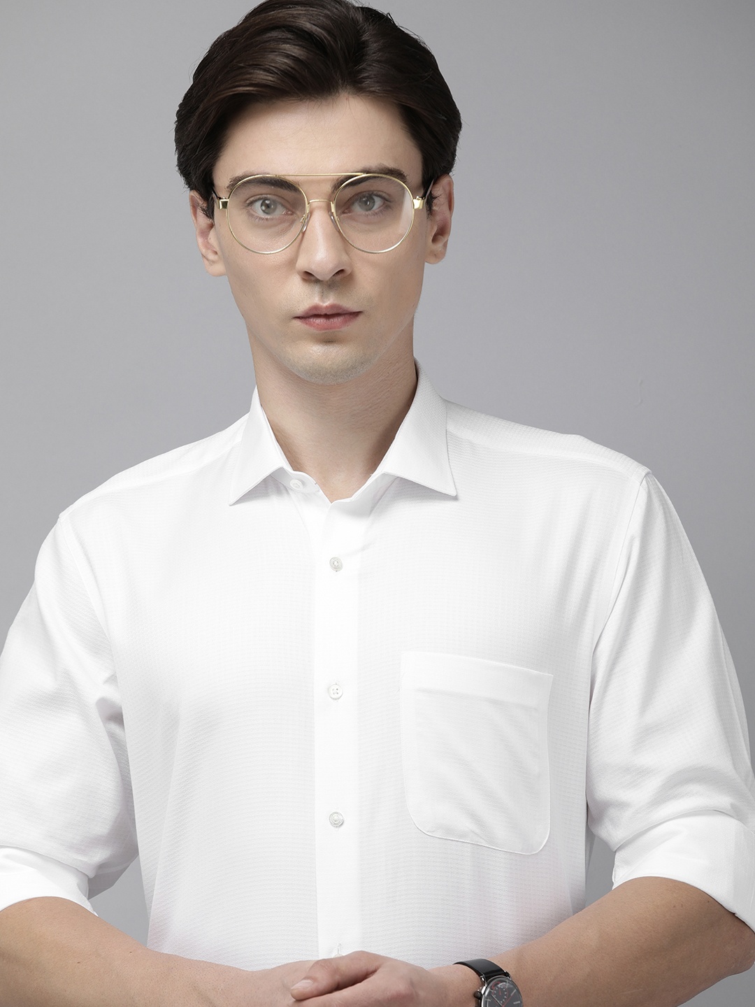 

Van Heusen Men White Custom Fit Textured Formal Shirt