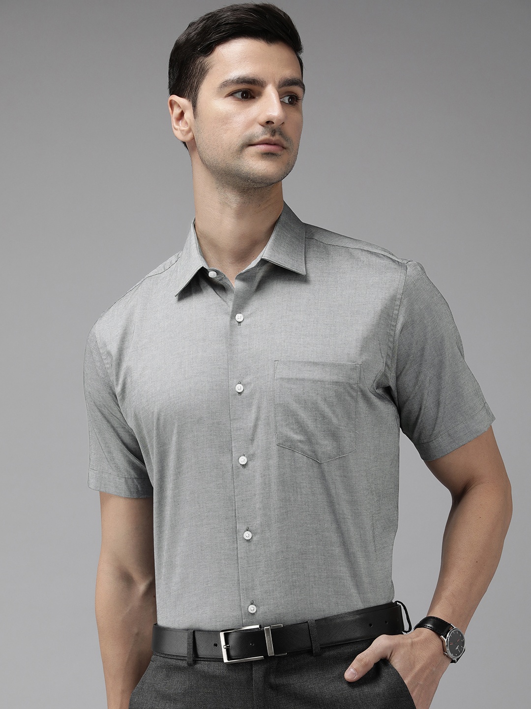 

Van Heusen Men Grey Custom Fit Pure Cotton Formal Shirt