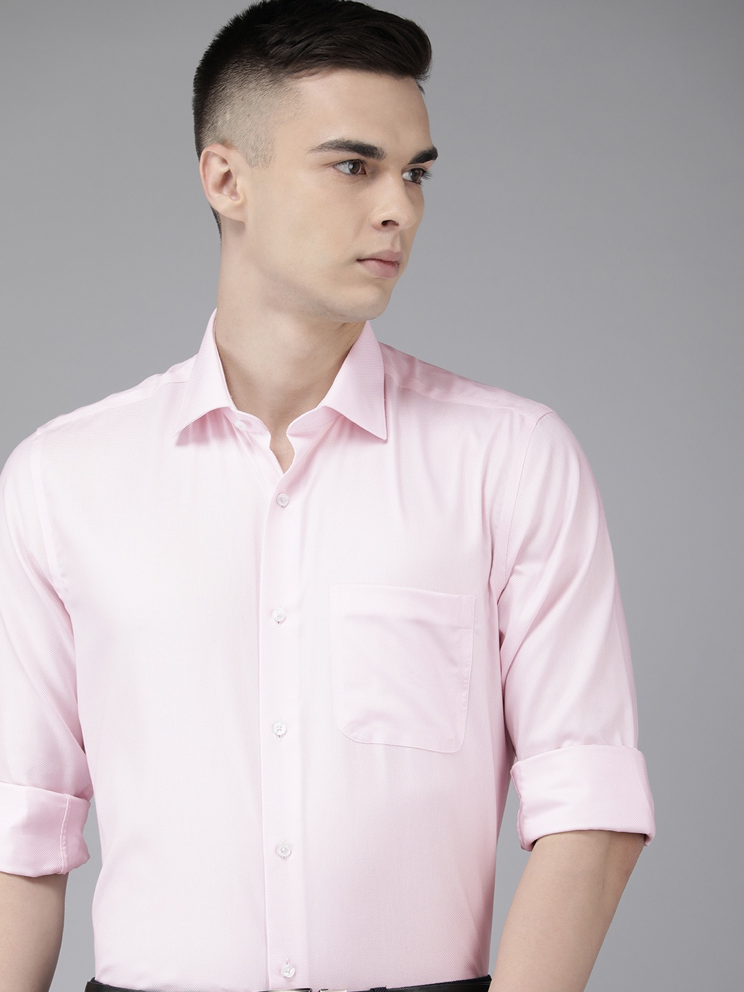 

Van Heusen Men Custom Fit Pure Cotton Formal Shirt, Pink