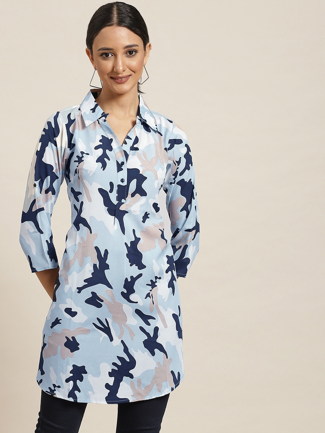 

Qurvii Women Blue Smart Camouflage Printed Casual Shirt