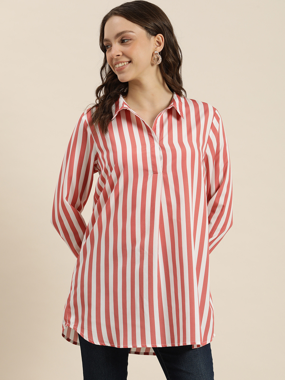 

encore by INVICTUS White & Coral Red Striped Shirt Style Longline Top