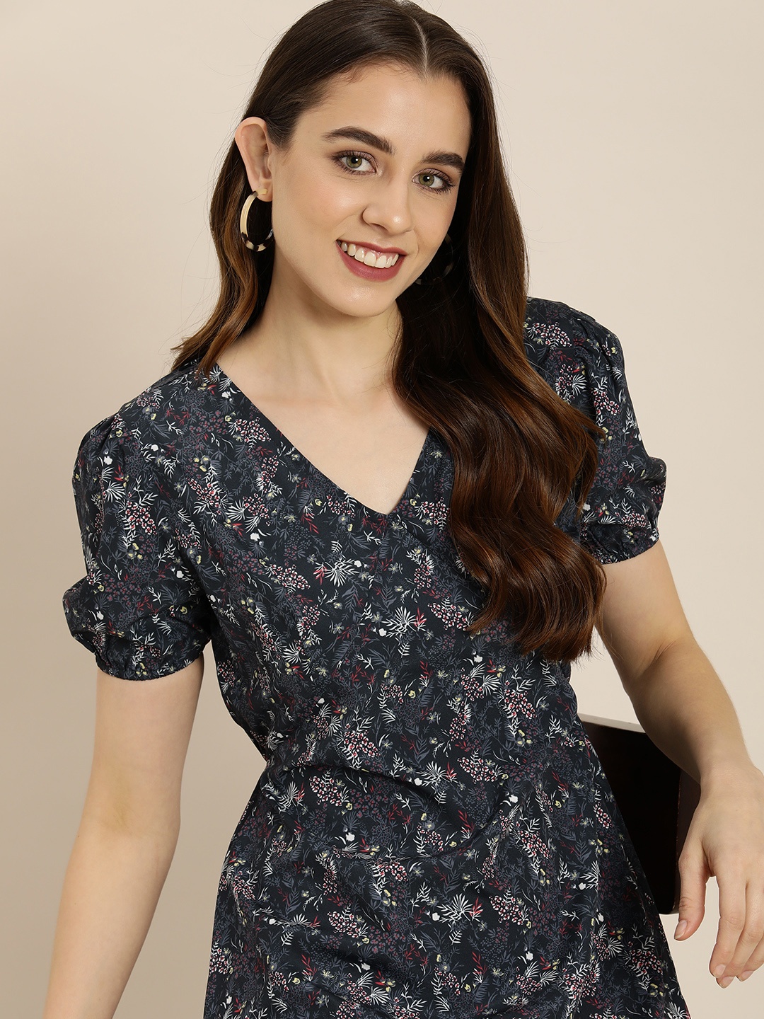 

encore by INVICTUS Floral Printed V-Neck Puff Sleeves A-Line Dress, Navy blue