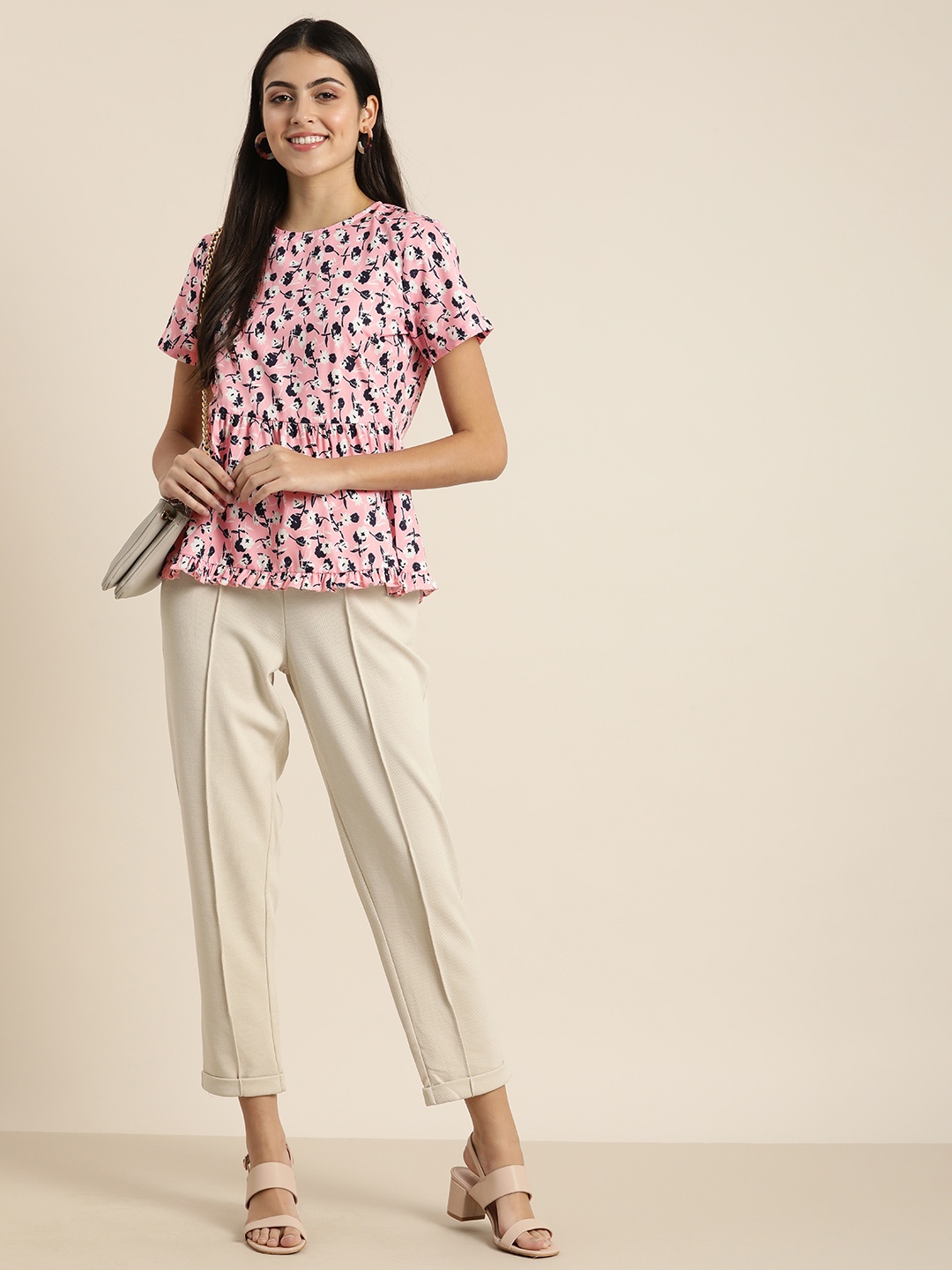 

encore by INVICTUS Round Neck Floral Print Peplum Top With Gathered Detail, Pink
