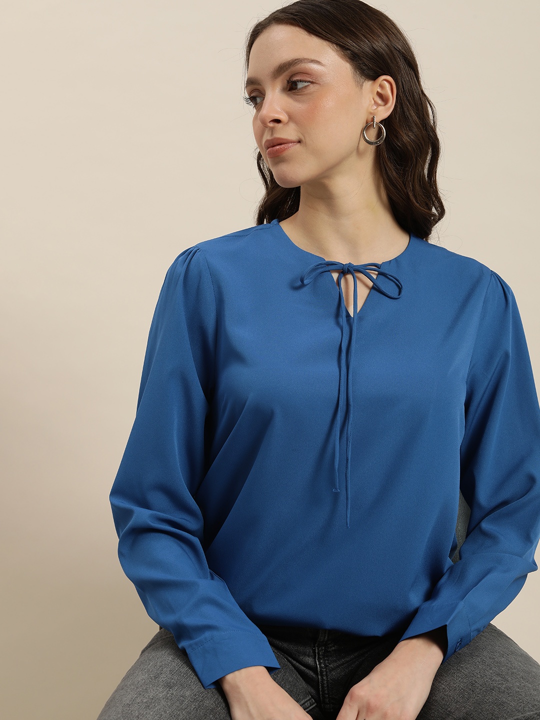 

encore by INVICTUS Blue Tie-Up Neck Top