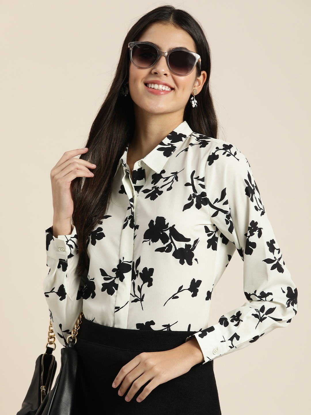 

encore by INVICTUS Women Floral Printed Casual Shirt, White