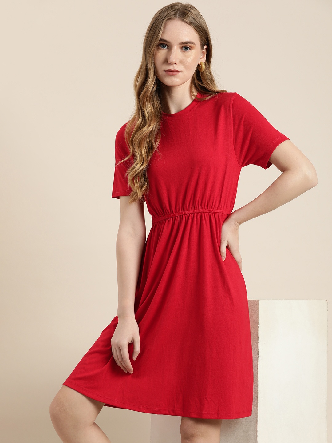 

encore by INVICTUS Solid A-Line Dress With Gathered Detail, Red