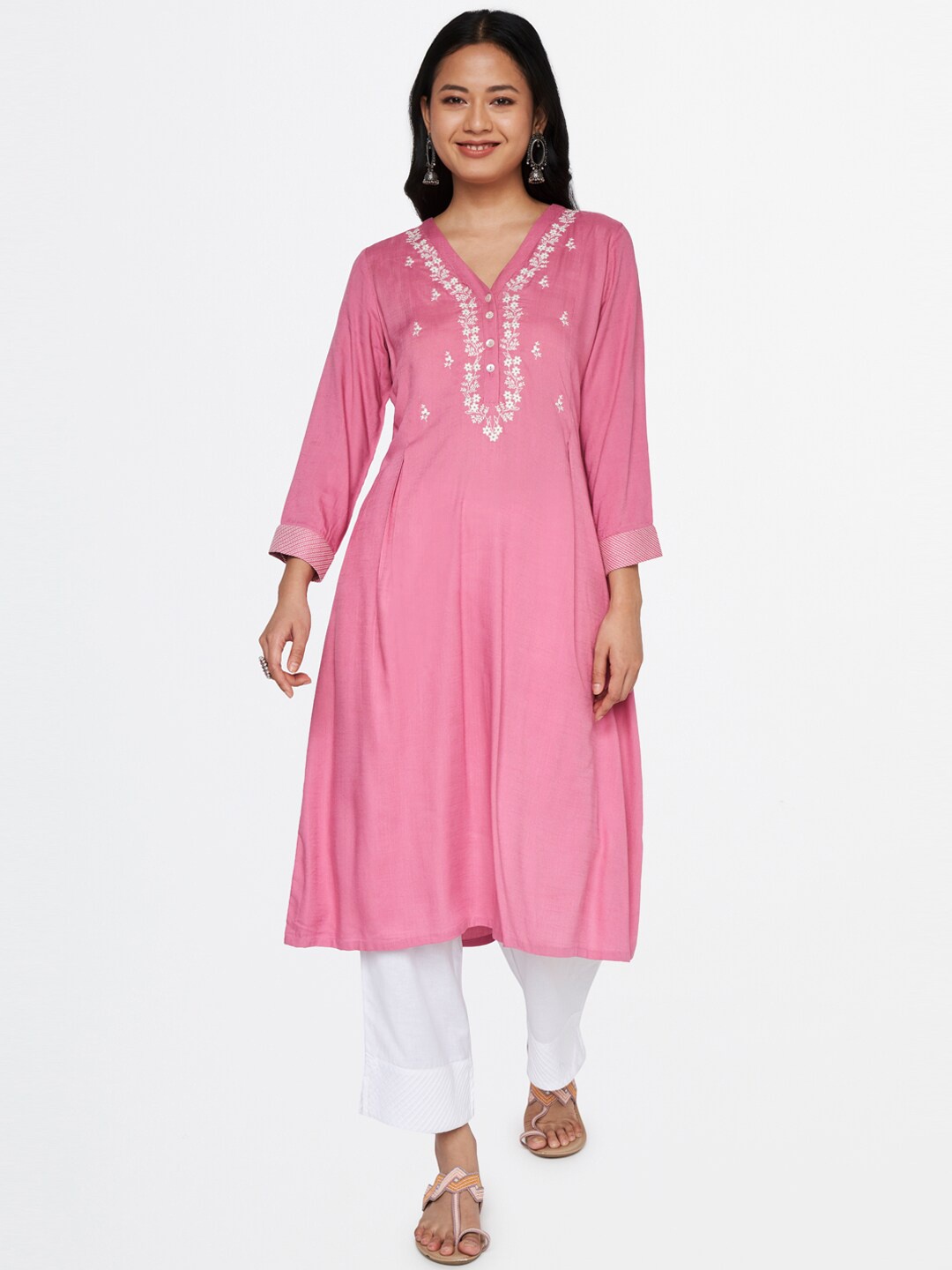 

Global Desi Women Pink & White Yoke Design Thread Work Anarkali Kurta