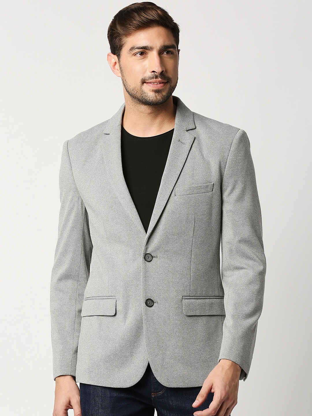 

Basics Men Grey Solid Single Breasted Comfort Fit Blazers