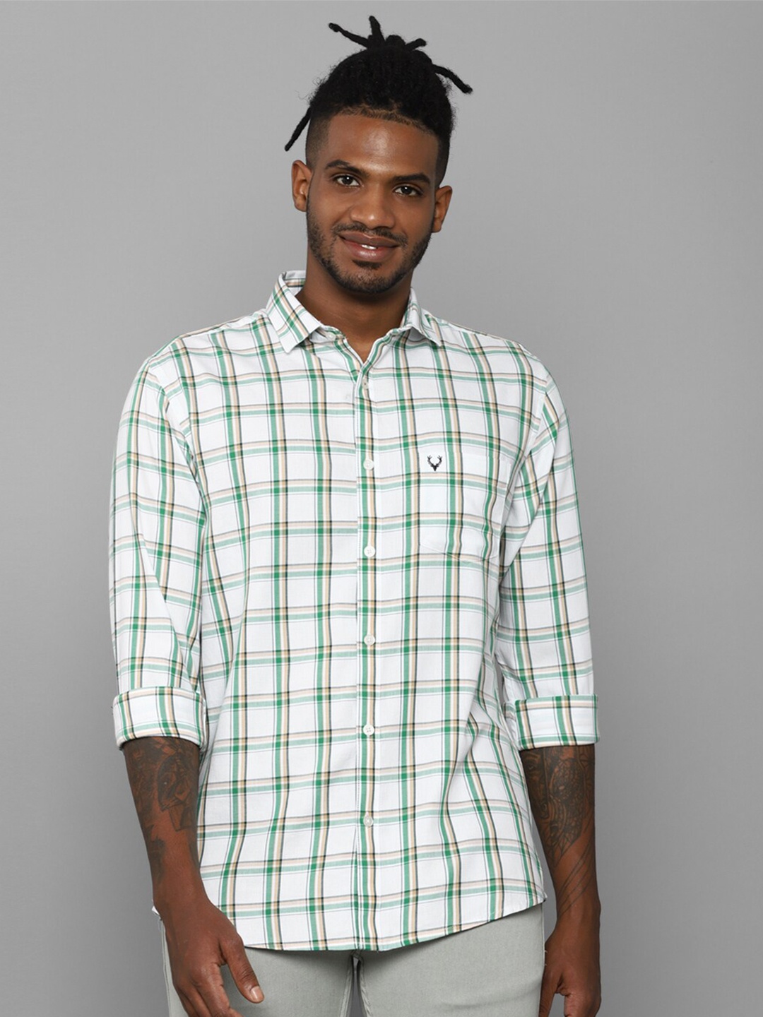 

Allen Solly Men White Slim Fit Tartan Checks Casual Shirt