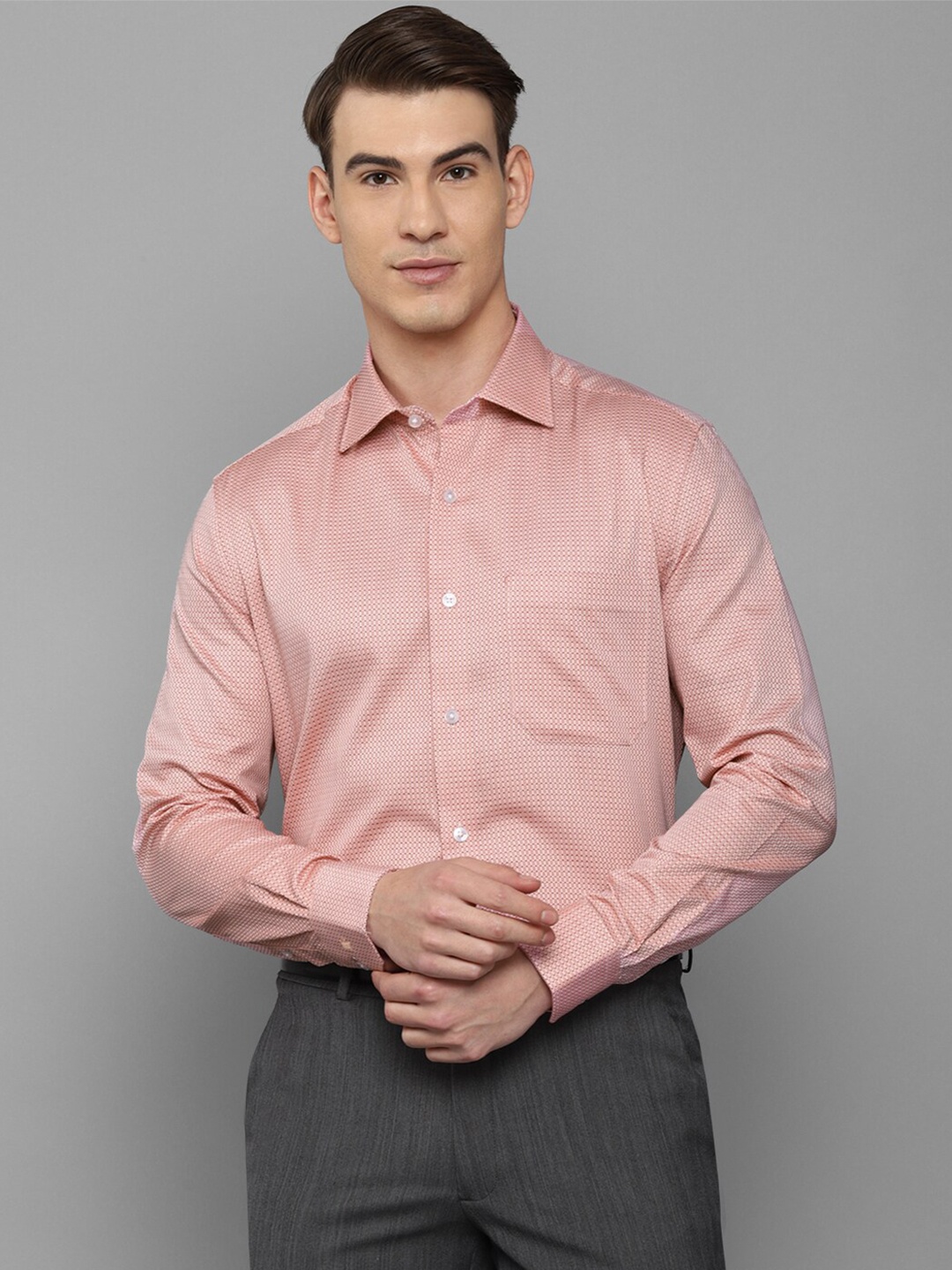 

Louis Philippe Men Pink Cotton Formal Shirt